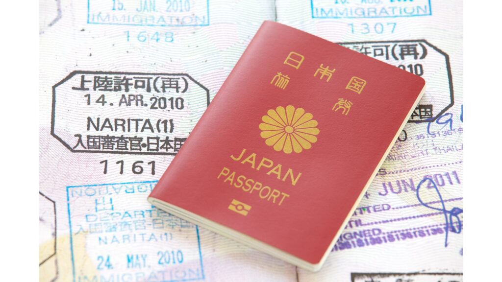 パスポート　入籍後　やることリスト